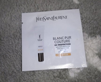 ブランクチュール UV50 クリア/BB/YVES SAINT LAURENT BEAUTE/化粧下地を使ったクチコミ(1枚目)
