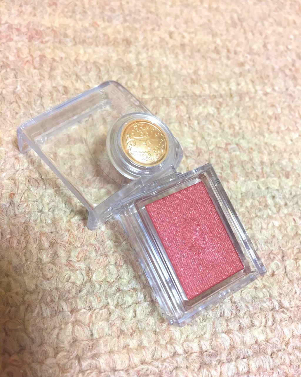 シャドーカスタマイズ/MAJOLICA MAJORCA/単色アイシャドウを使ったクチコミ（1枚目）