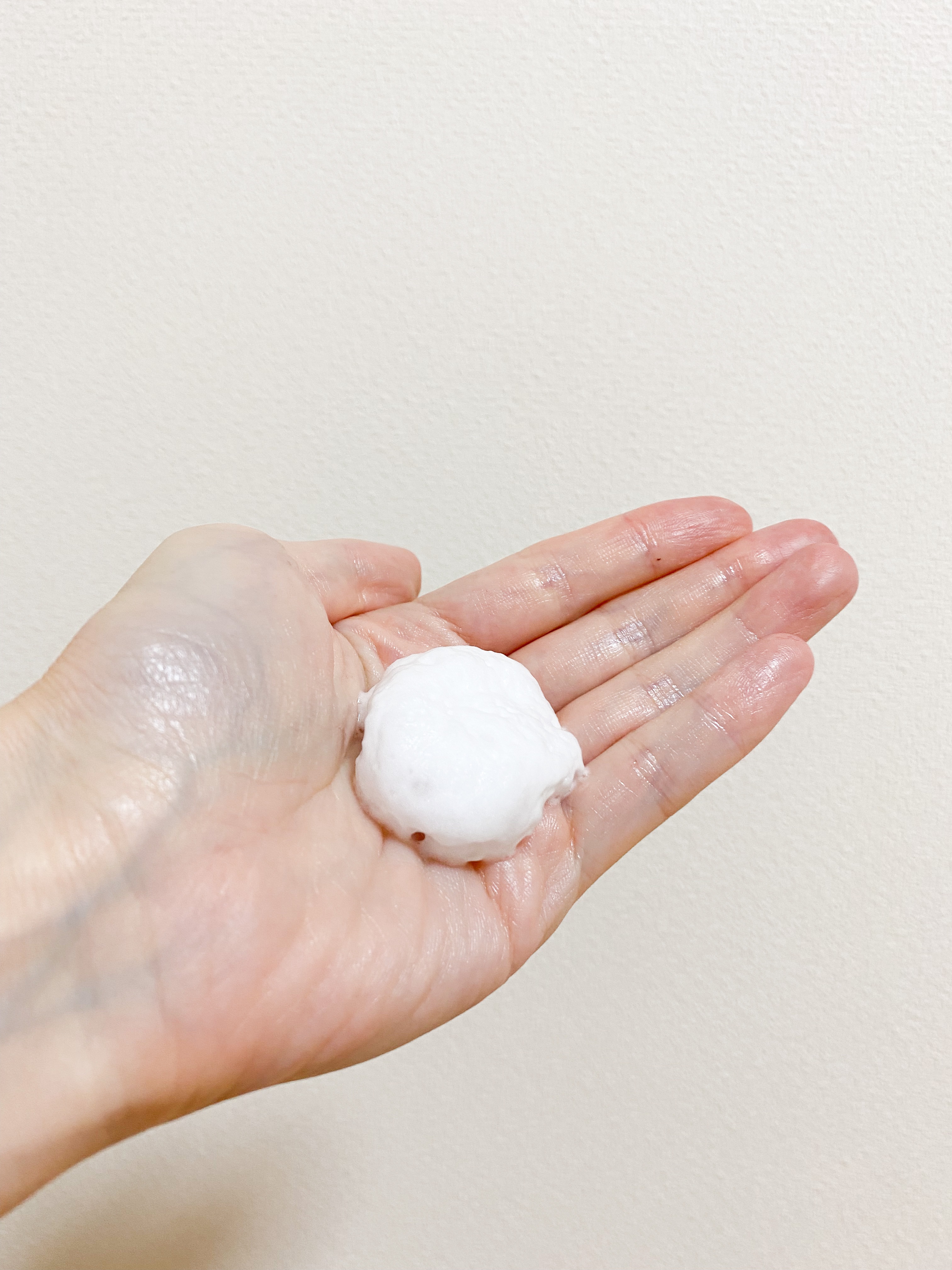 エクソリームローション/NEO COLLECTION/化粧水を使ったクチコミ（3枚目）