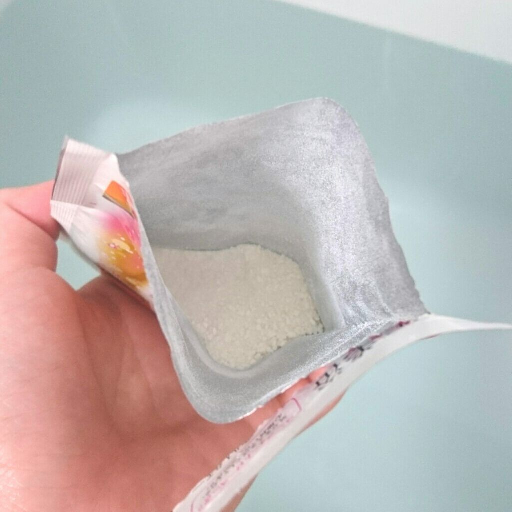 温美浴 コンフォートローズの香り/温美浴/入浴剤を使ったクチコミ（3枚目）