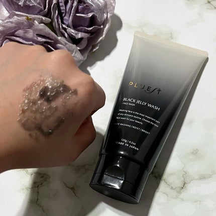 BLACK JELLY WASH(ブラックジェリーウォッシュ)/PLUEST/その他洗顔料を使ったクチコミ(3枚目)