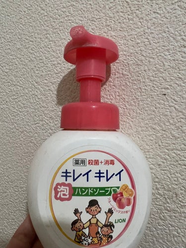 薬用泡ハンドソープ フルーツミックスの香り 本体 大型サイズ 500ml/キレイキレイ/ハンドソープを使ったクチコミ（1枚目）