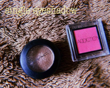 #SWATCH
My favorite single eyeshadow💓

ADDICTION
ザ・アイシャドウ
ミス ユー モア

言わずと知れたこのアイシャドウ
持ってる方も多いはず。

まず私が