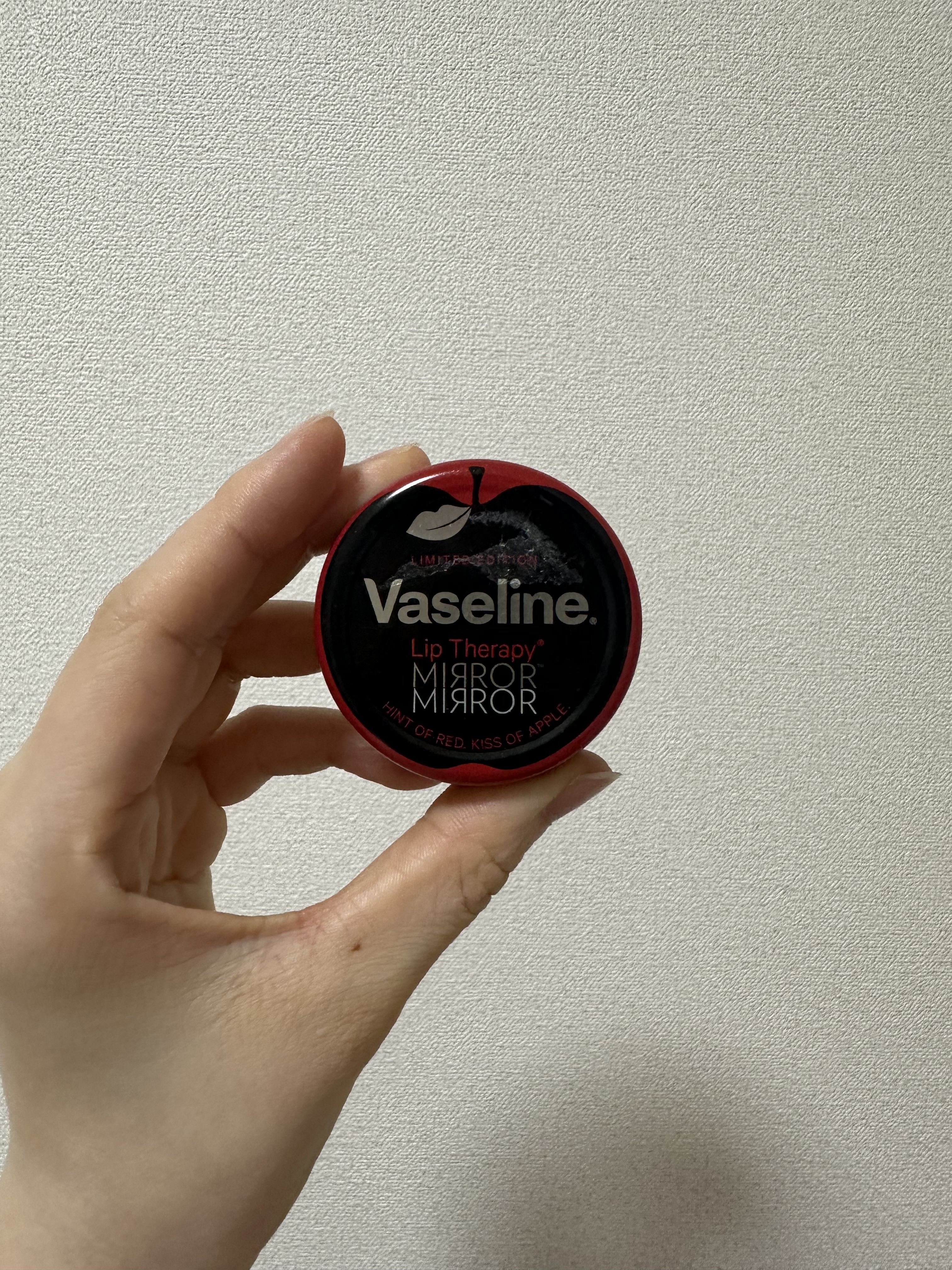 ヴァセリン リップ モイストシャイン オリジナル/ヴァセリン/リップバームを使ったクチコミ（1枚目）