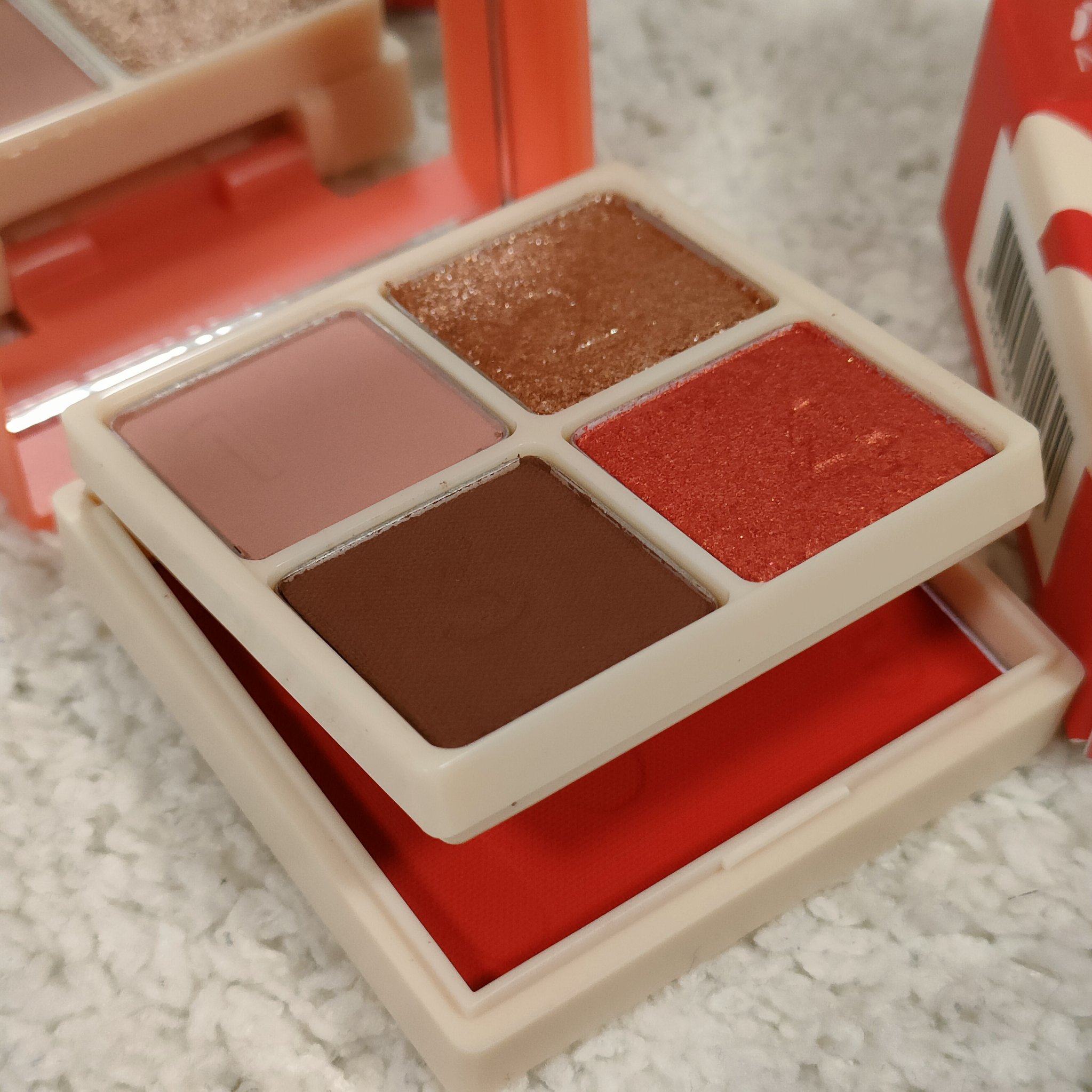 マルチキューブ 002 オール アバウト アップル レッド/i’m meme/マルチパレットを使ったクチコミ（1枚目）