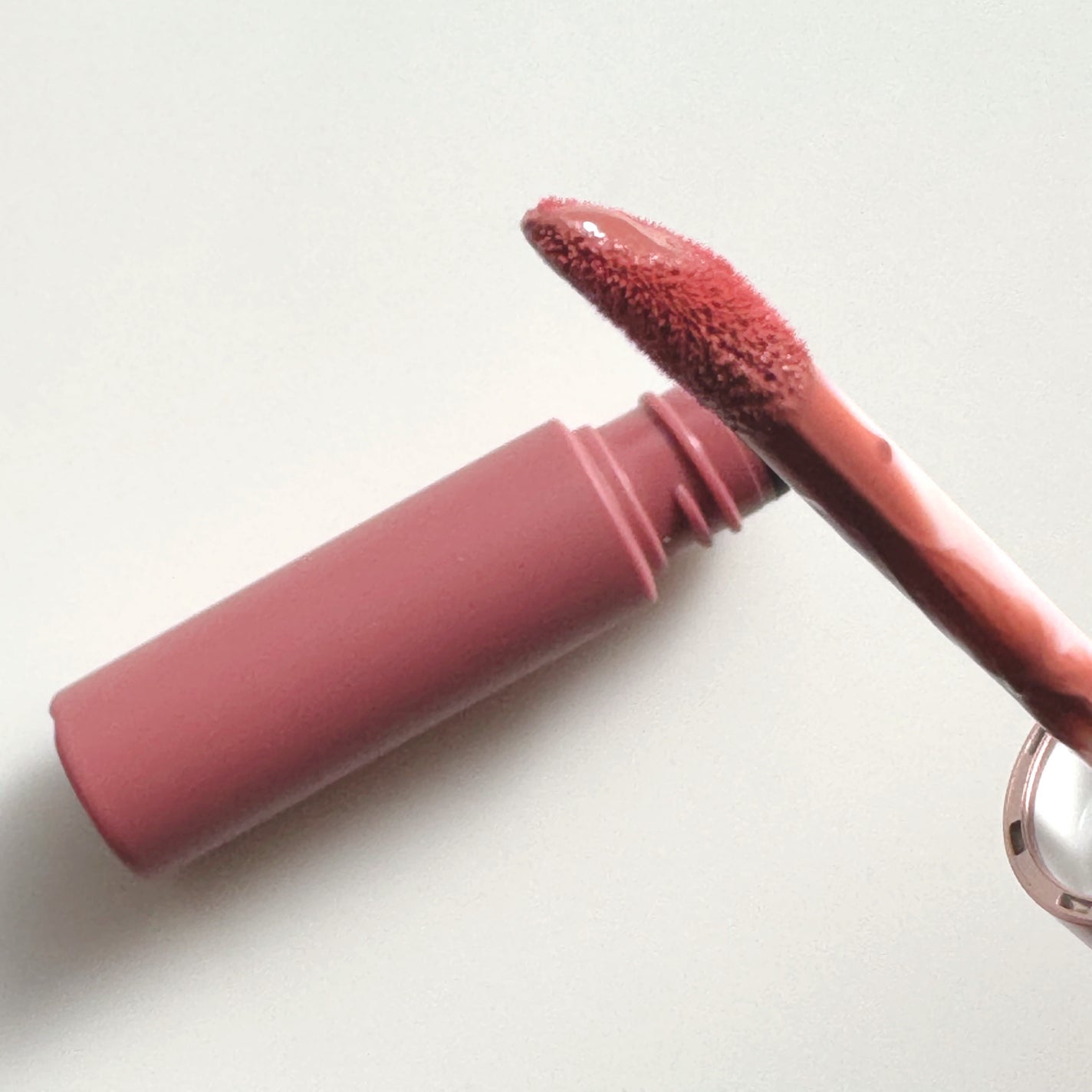 ウォータリーリップティント マット/ミゼルエディ/リップティントを使ったクチコミ(2枚目)