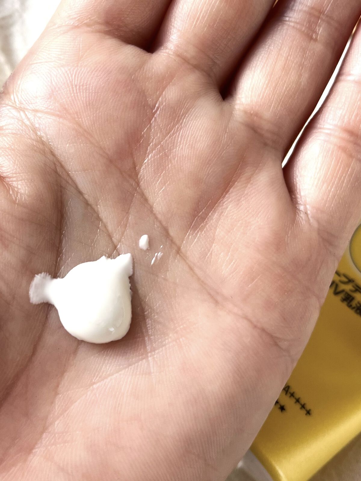 メラノCC ディープデイケアUV乳液/メラノCC/日焼け止めミルクを使ったクチコミ（3枚目）