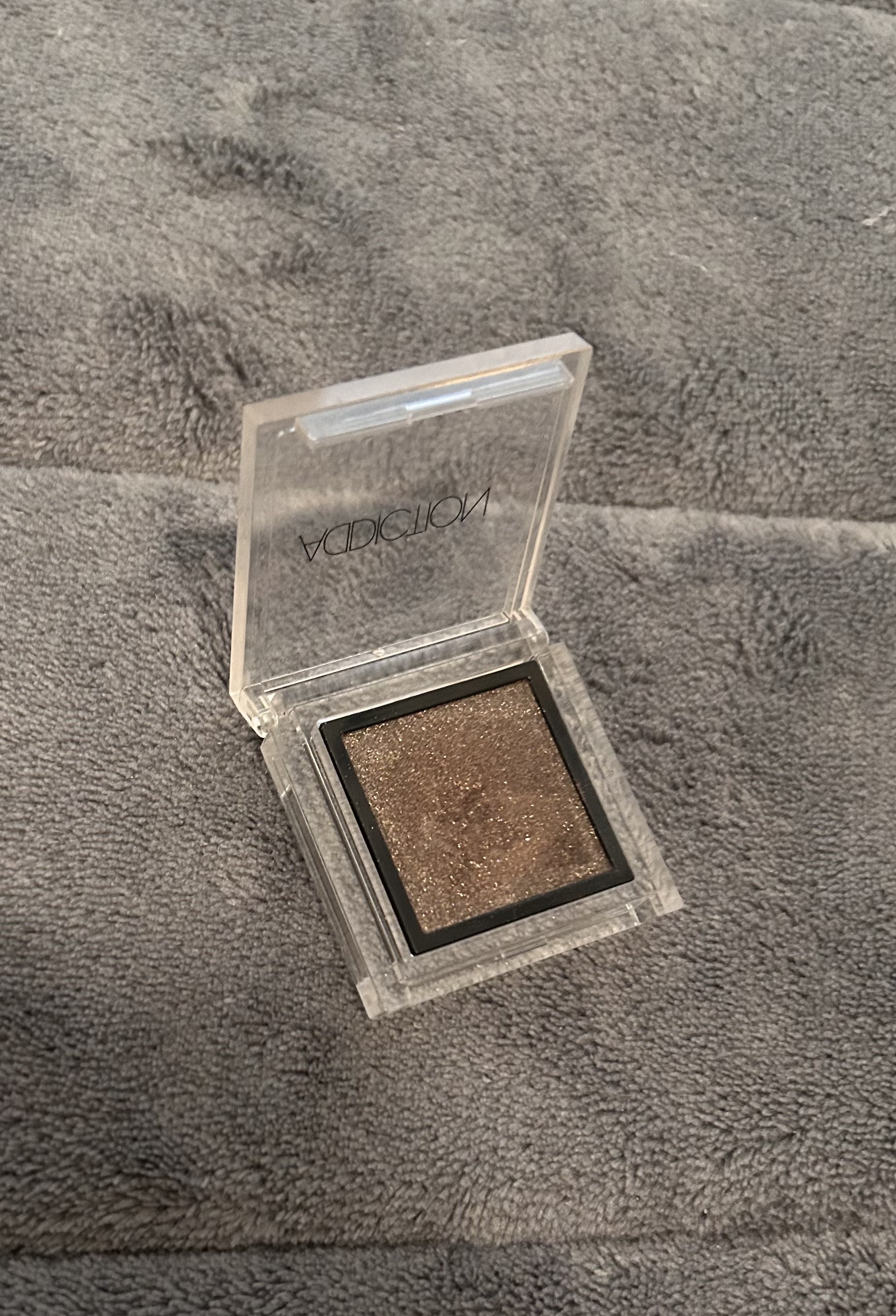 アディクション ザ アイシャドウ パール/ADDICTION/単色アイシャドウを使ったクチコミ（1枚目）