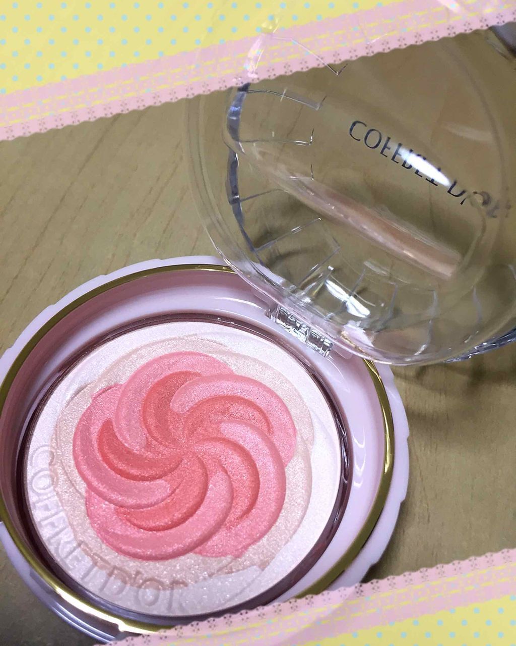 スマイルアップチークス/コフレドール/パウダーチークを使ったクチコミ（1枚目）