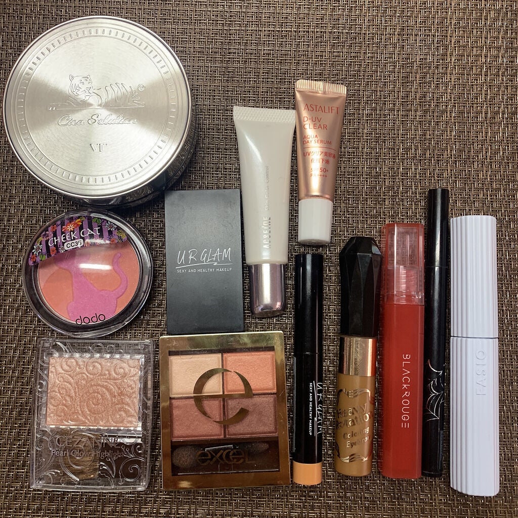 スキニーリッチシャドウ/excel/アイシャドウパレットを使ったクチコミ(4枚目)