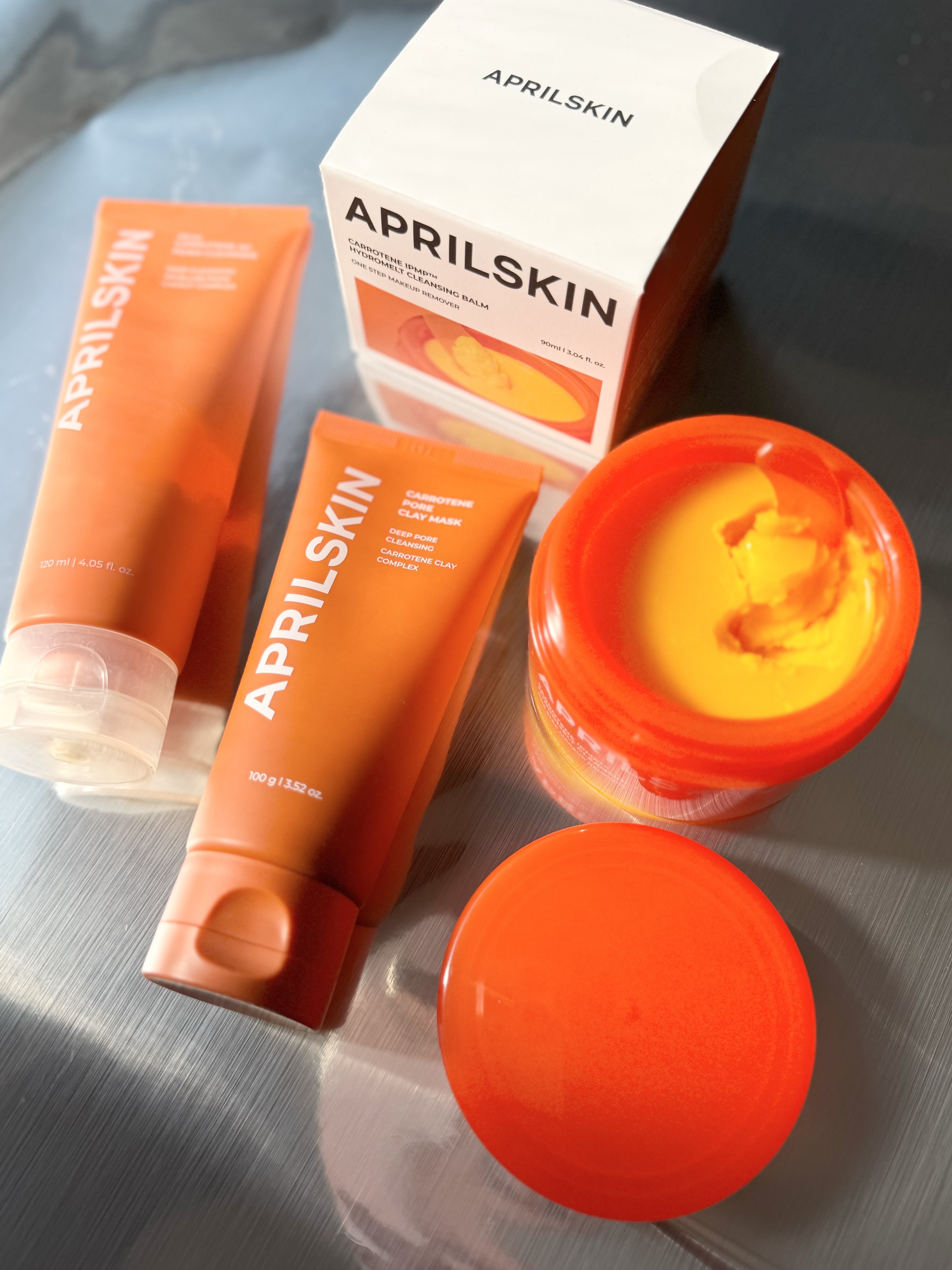 カロテンIPMP(TM) とろけるクレンジングバーム /APRILSKIN/クレンジングバームを使ったクチコミ（1枚目）