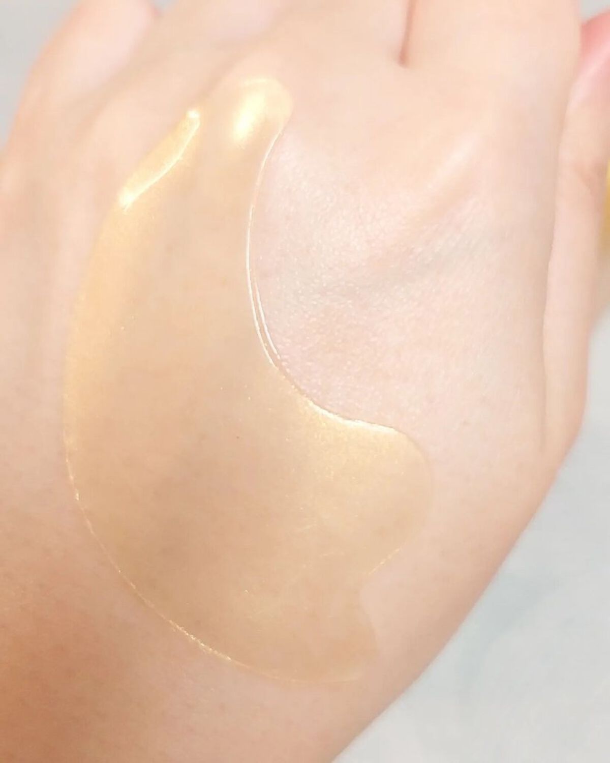 ゴールドコラーゲンファーミングアイパッチ/SNP/アイケア・アイクリームを使ったクチコミ（3枚目）