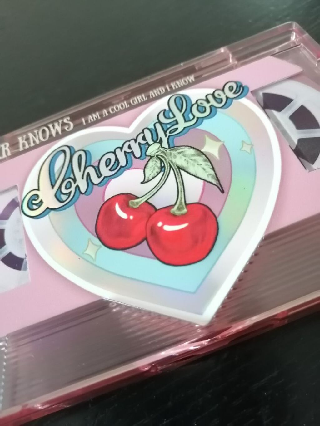 レトロマグネティック アイシャドウパレット/FlowerKnows/アイシャドウパレットを使ったクチコミ（1枚目）