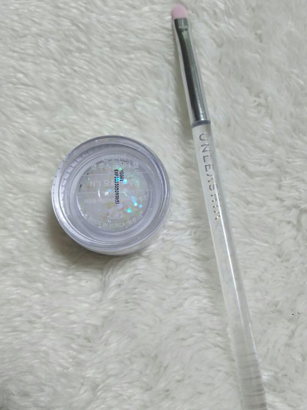 ゲットルーズグリッタージェル N°1オーロラキャッチャー/unleashia/グリッターを使ったクチコミ（1枚目）