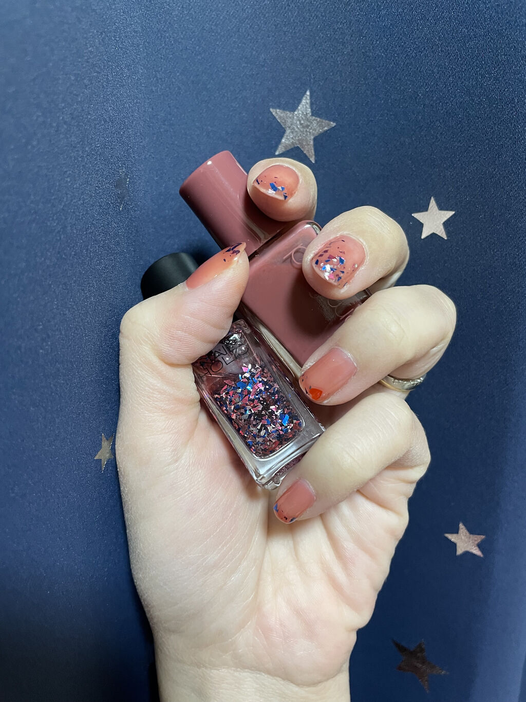 ネイルホリック パーティーフレーク SP020/ネイルホリック/マニキュアを使ったクチコミ（1枚目）