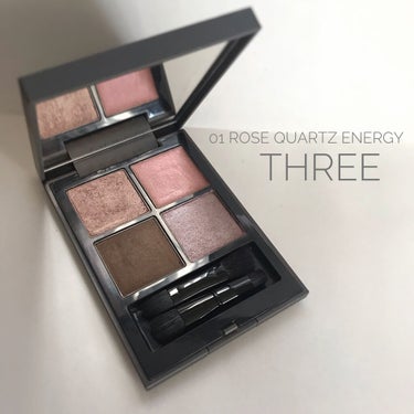 ディメンショナルビジョンアイパレット 01 ROSE QUARTZ ENERGY/THREE/パウダーアイシャドウを使ったクチコミ（1枚目）