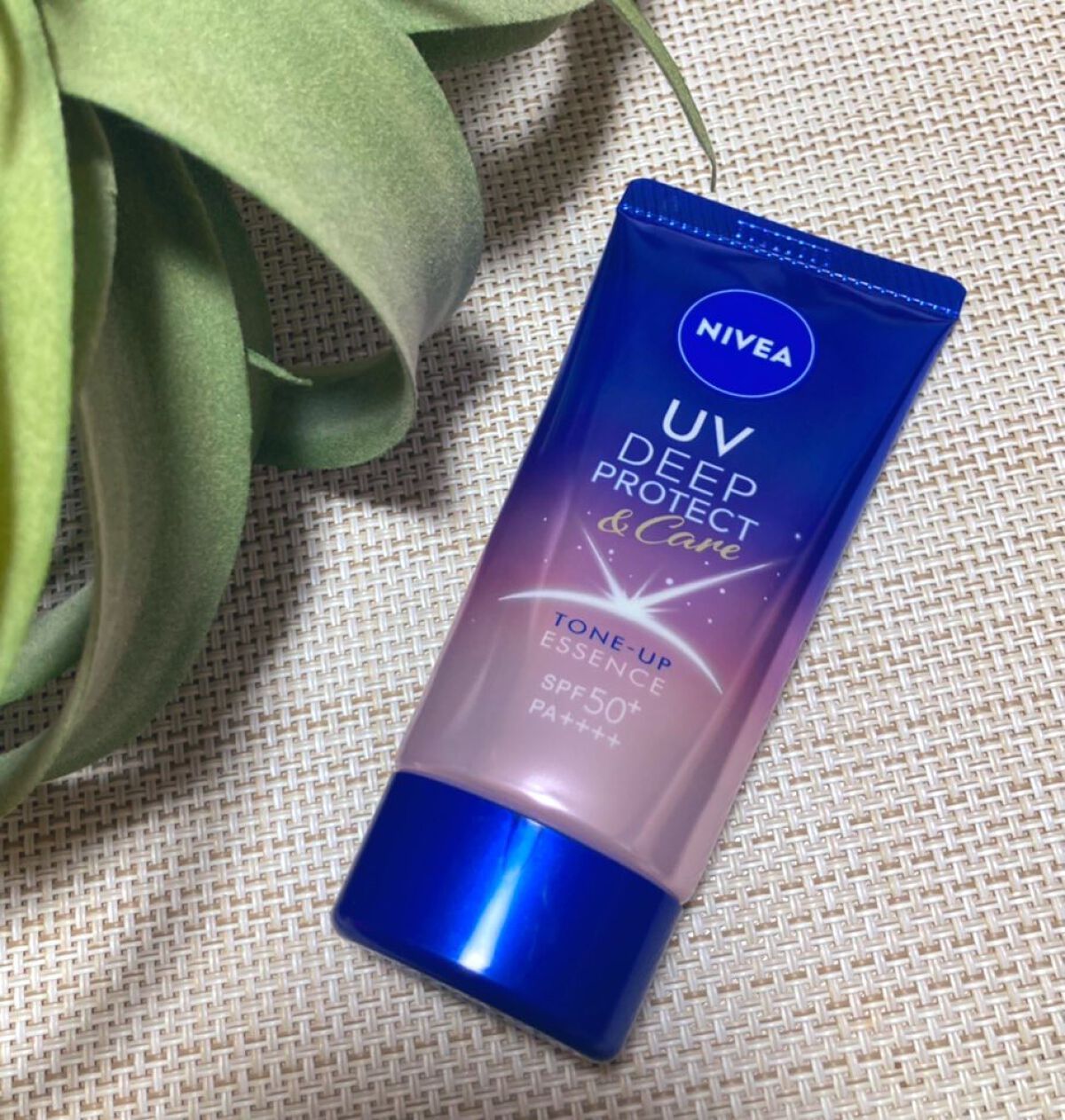 ニベアUV ディープ プロテクト&ケア トーンアップ エッセンス/ニベア/日焼け止めローションを使ったクチコミ(1枚目)