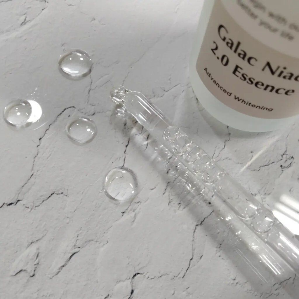ガラクナイアシン2.0エッセンス/manyo/美容液を使ったクチコミ（3枚目）