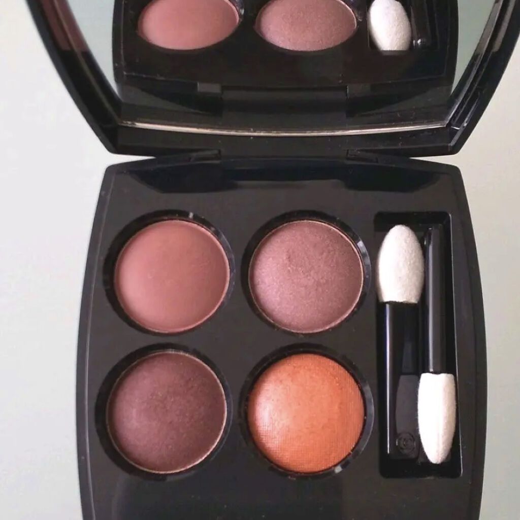 レ キャトル オンブル/CHANEL/アイシャドウパレットを使ったクチコミ（1枚目）