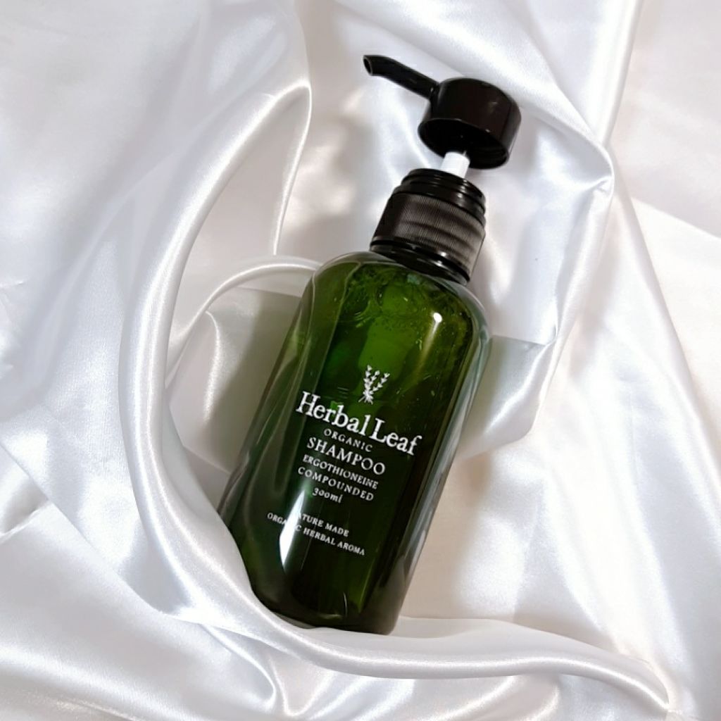 オーガニックシャンプー／コンディショナー シャンプー/ハーバルリーフ/市販シャンプーを使ったクチコミ（1枚目）