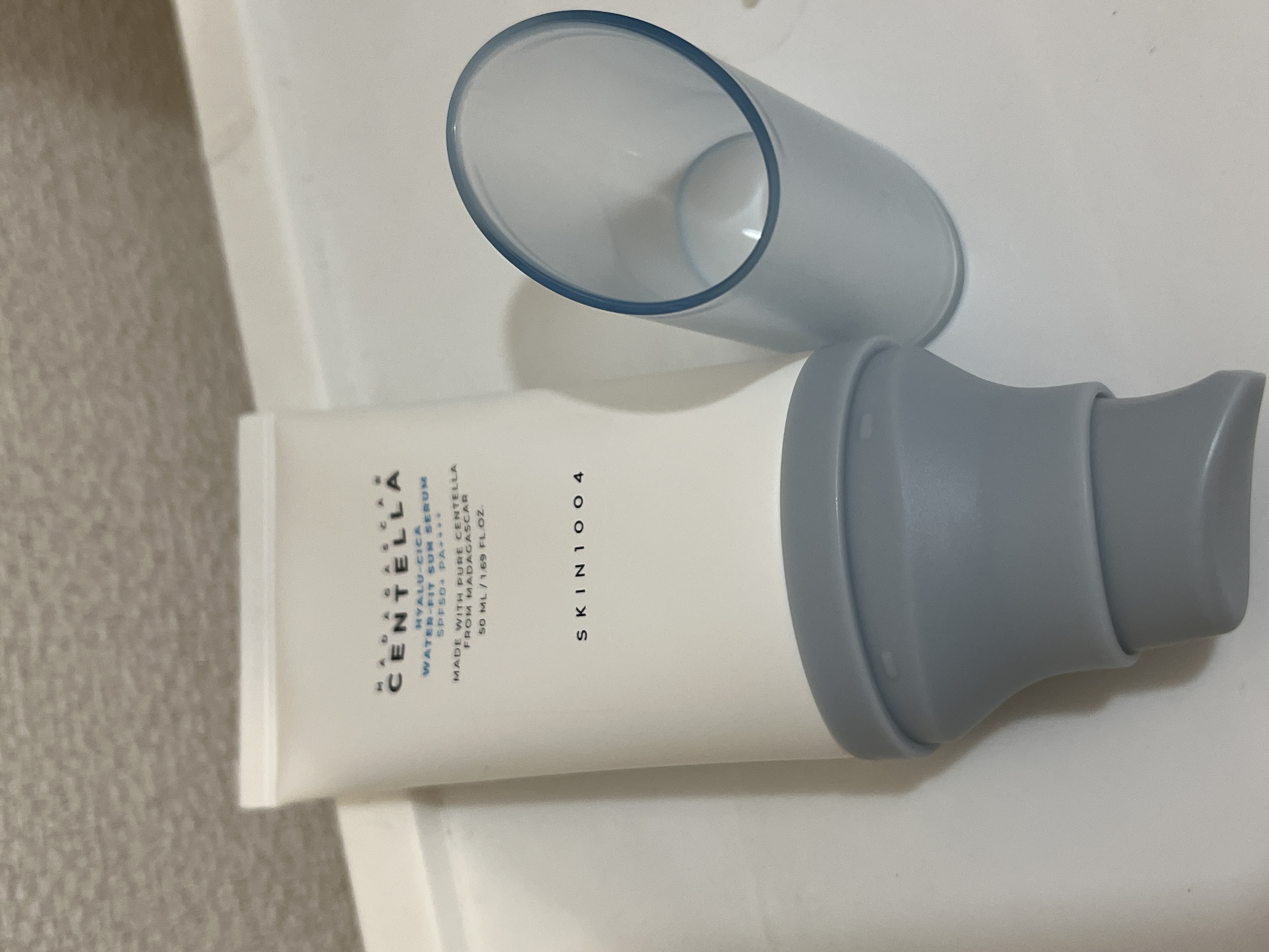 ヒアルーシカ ウォーターフィット サンセラム/SKIN1004/日焼け止めローションを使ったクチコミ（2枚目）