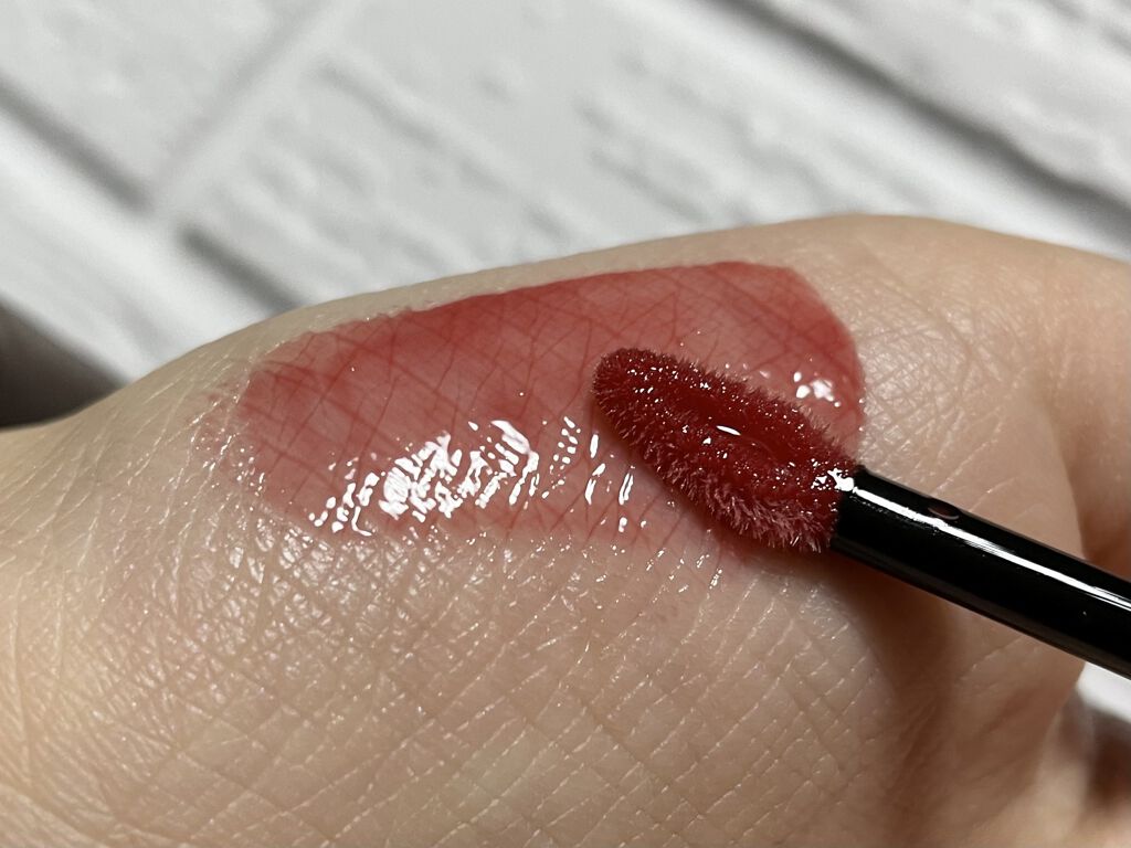 ミネラルリッププランパー シアー フレッシュレッド/エトヴォス/リッププランパーを使ったクチコミ（2枚目）