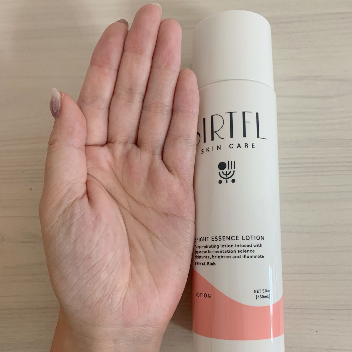 ブライトエッセンスローション/SIRTFL/化粧水を使ったクチコミ（2枚目）