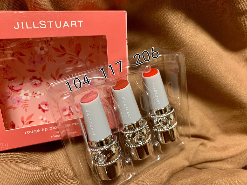 ルージュ リップブロッサム ミニトリオ III/JILL STUART/メイクアップキットを使ったクチコミ（2枚目）