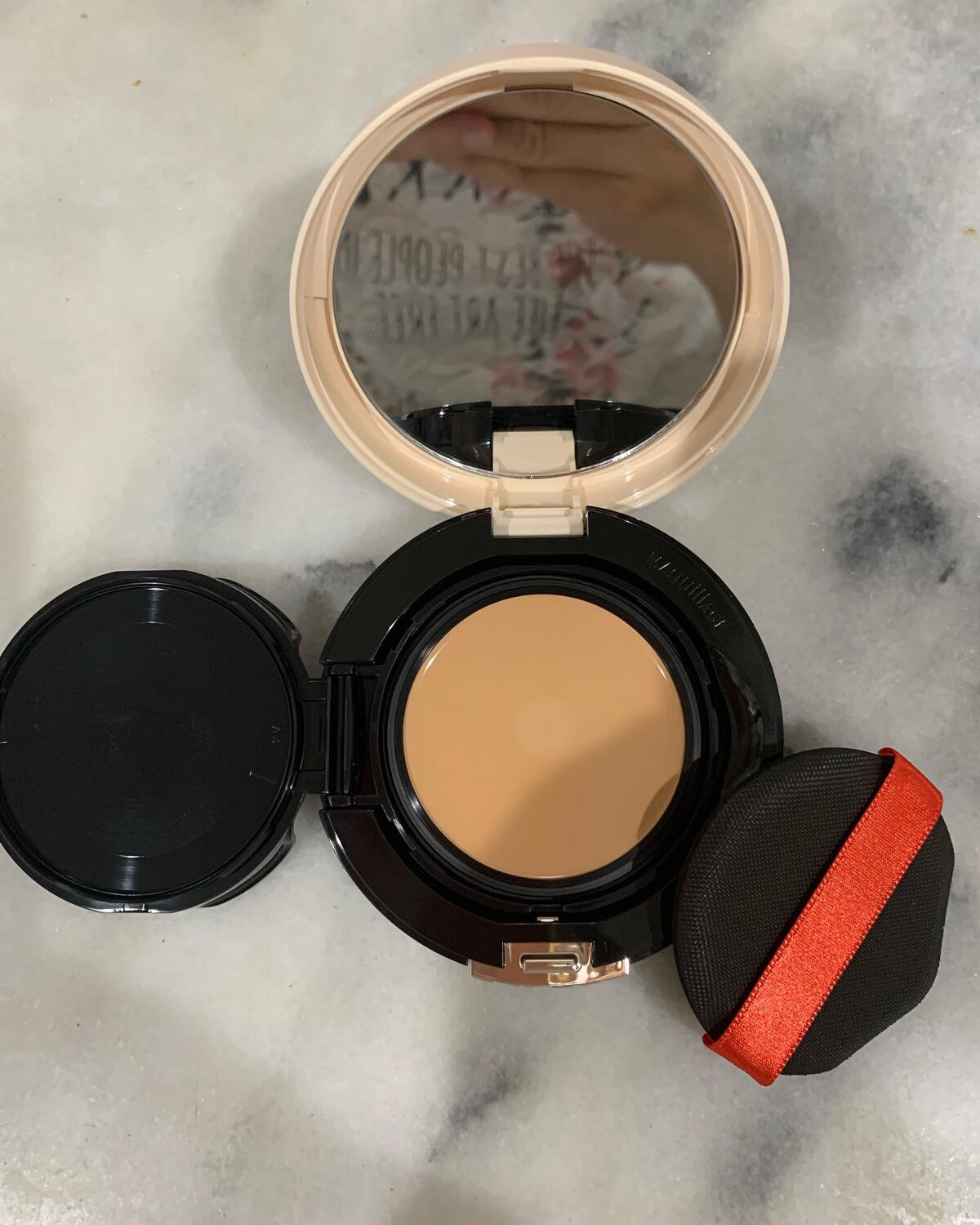 ドラマティッククッションジェリー 03自然〜濃いめの色/マキアージュ/クッションファンデーションを使ったクチコミ（2枚目）