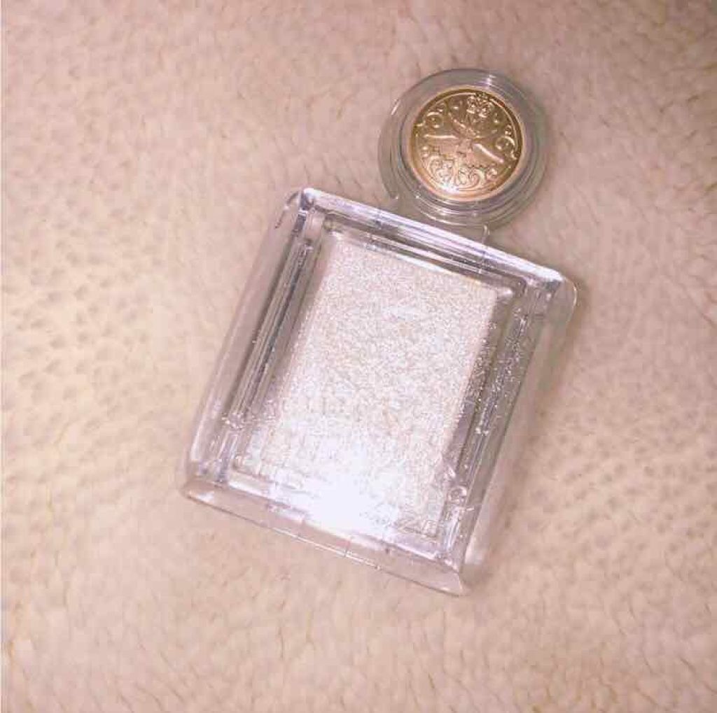 シャドーカスタマイズ/MAJOLICA MAJORCA/単色アイシャドウを使ったクチコミ（1枚目）