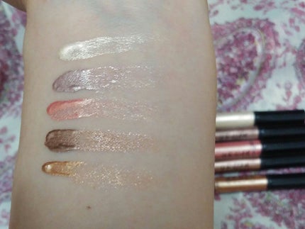 UR GLAM LIQUID EYESHADOW/U R GLAM/リキッドアイシャドウを使ったクチコミ(3枚目)