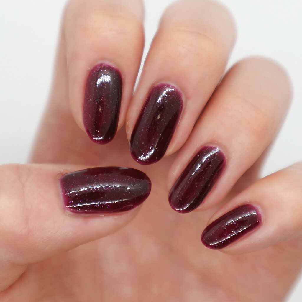 ミニネイル RD10 フローズンベリー/パラドゥ/マニキュアを使ったクチコミ（3枚目）