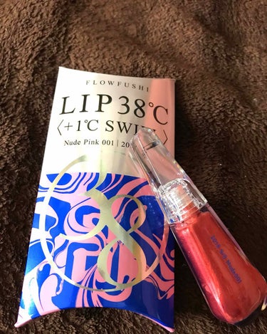 🌸フローフシLIP38℃〈+１℃SWIRL渦〉🌸

ずっと気になってた38℃リップ🍀みなさんご存知だと思うので感想まで…( ˊᵕˋ* )
まずは、チップが塗りやすい❤️そして塗ると思ったよりピンクっぽく