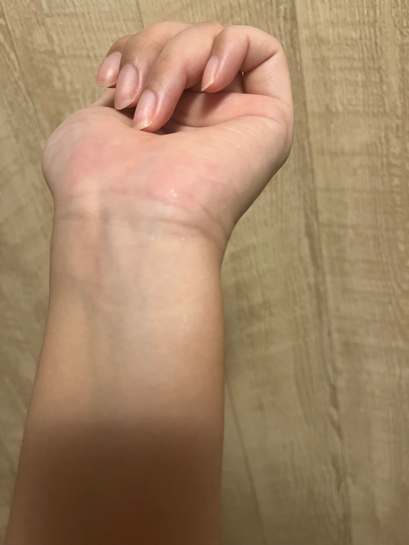 薬用ホワイトコンク ホワイトニングCC CII/ホワイトコンク/ボディクリームを使ったクチコミ(3枚目)