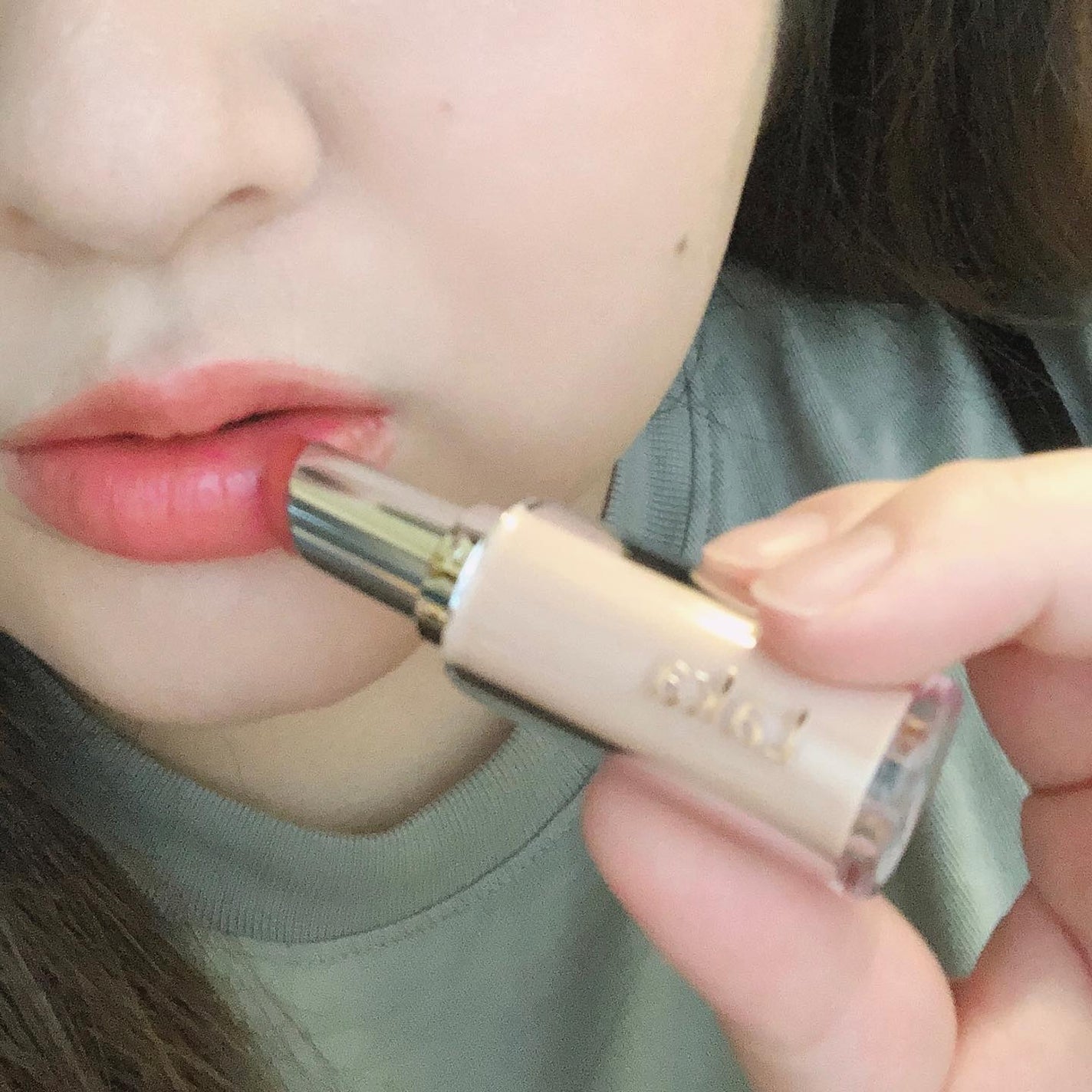 ボンディンググロウリップスティック/Laka/口紅を使ったクチコミ(4枚目)