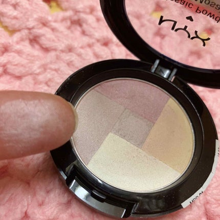 デュオクロマティック イルミネイティング パウダー/NYX Professional Makeup/パウダーハイライトを使ったクチコミ(4枚目)
