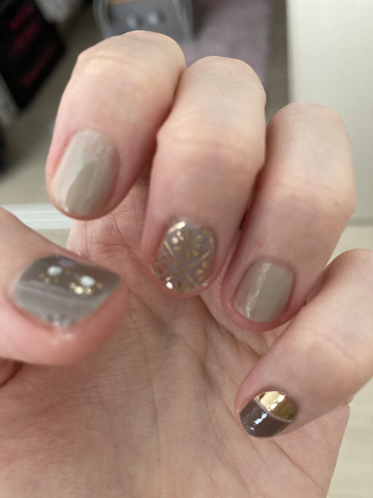 ジェルネイルシール/キャンドゥ/ネイルシールを使ったクチコミ（1枚目）