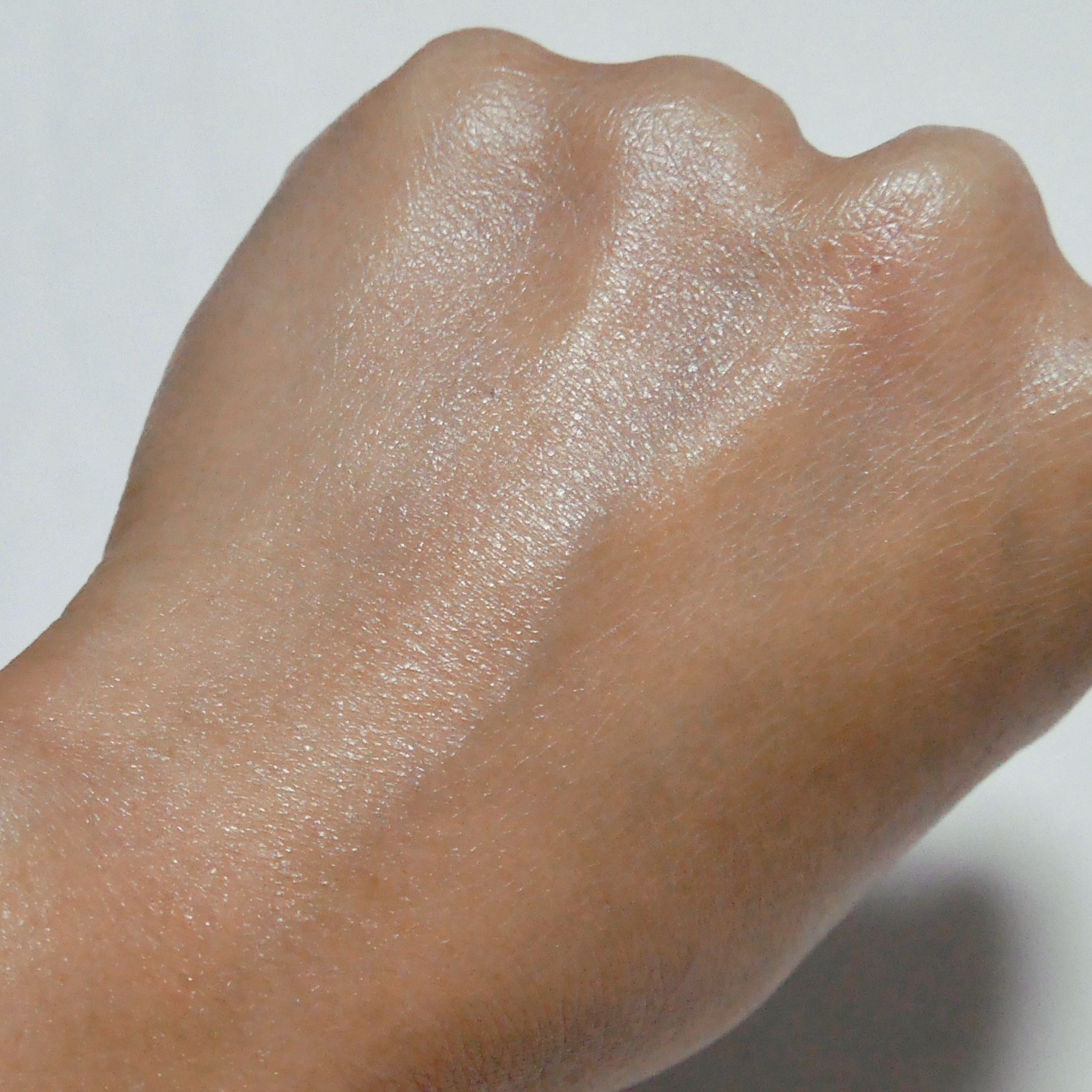 ウォータフルトーンアップサンクリーム/ダルバ/日焼け止めクリームを使ったクチコミ（3枚目）