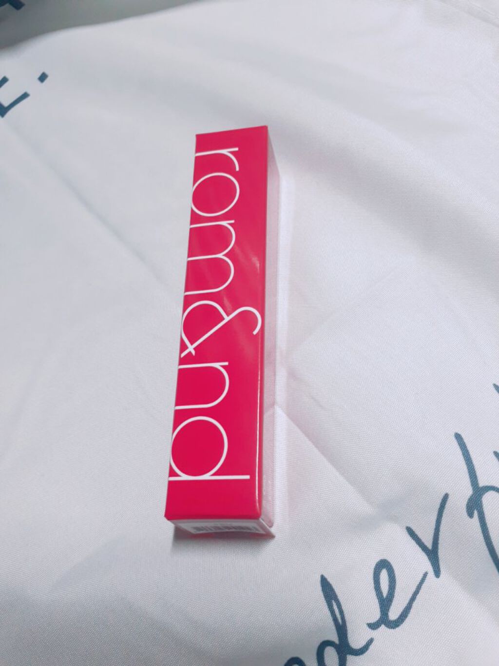 ジューシーラスティングティント/rom&nd/リップティントを使ったクチコミ（2枚目）