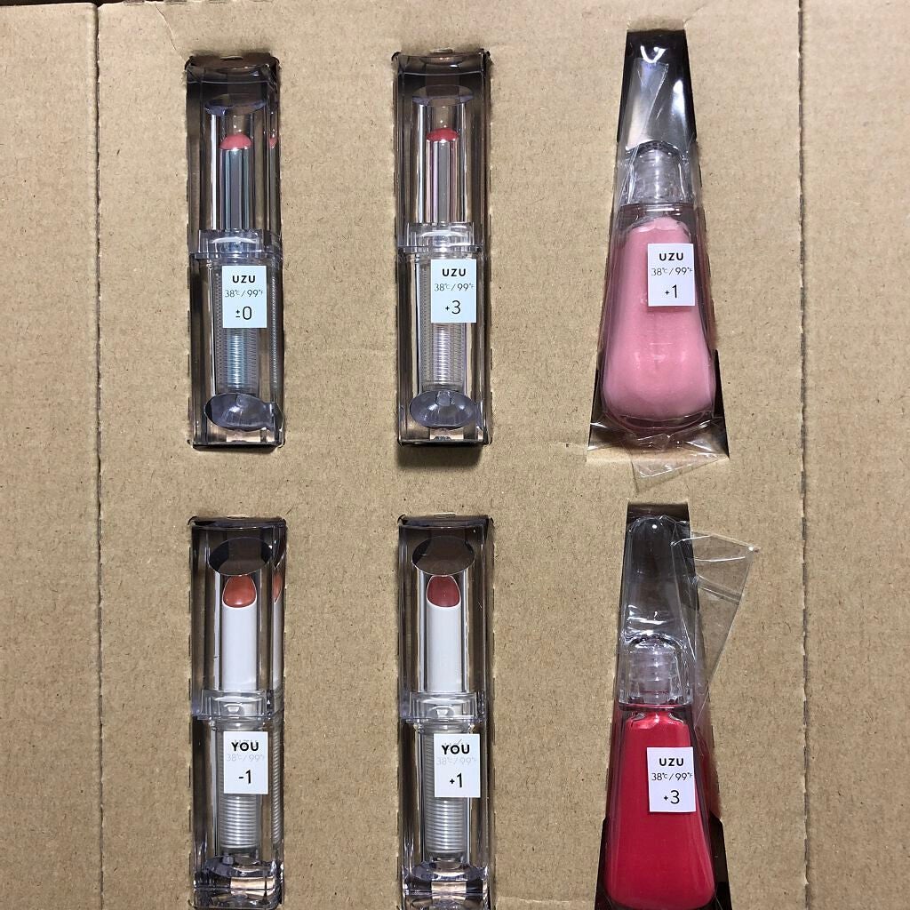 かわいくなりたい。 on LIPS 「初投稿です𓂃𓈒𓏸予約してたUZUのリップが届きました!私ブルベ..」(1枚目)