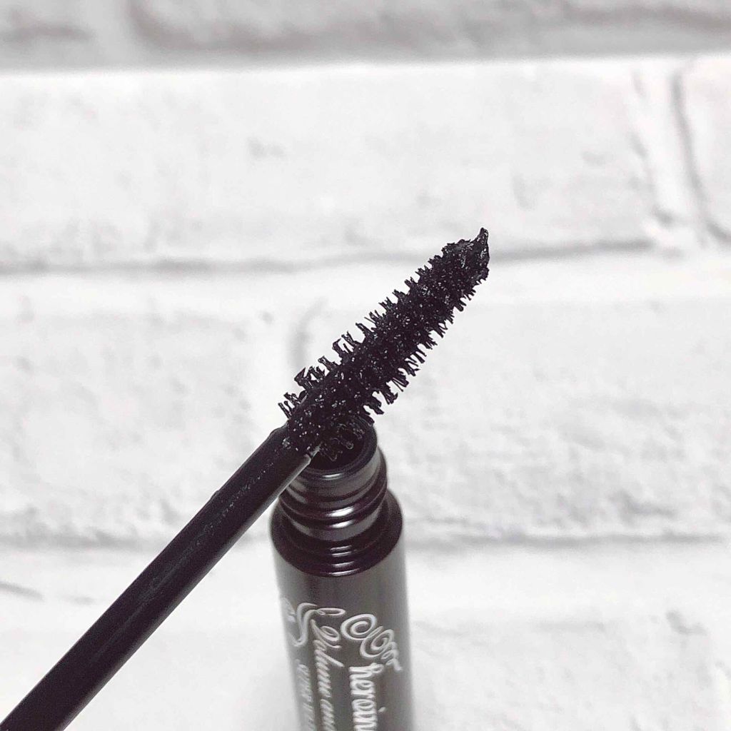 ボリューム＆カールマスカラ スーパーWP 01 漆黒ブラック/ヒロインメイク/マスカラを使ったクチコミ（3枚目）