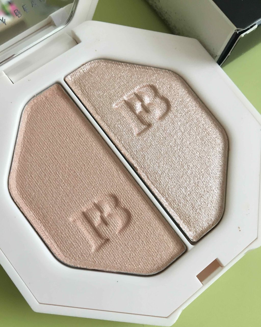 KILLAWATT FREESTYLE HIGHLIGHTER DUO/FENTY BEAUTY BY RIHANNA/パウダーハイライトを使ったクチコミ（1枚目）