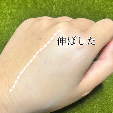 Dior スノー メイクアップ ベース UV35 SPF35／PA+++のクチコミ「透明感UPに必須！　ブルー下地

ディオールスノーメイクアップベースUV35
￥6,820（2.....」（3枚目）