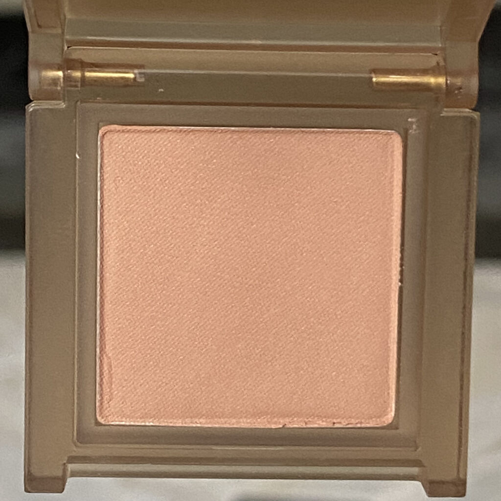 single eye color se-05 オレンジベージュ/la peau de gem./単色アイシャドウを使ったクチコミ（2枚目）