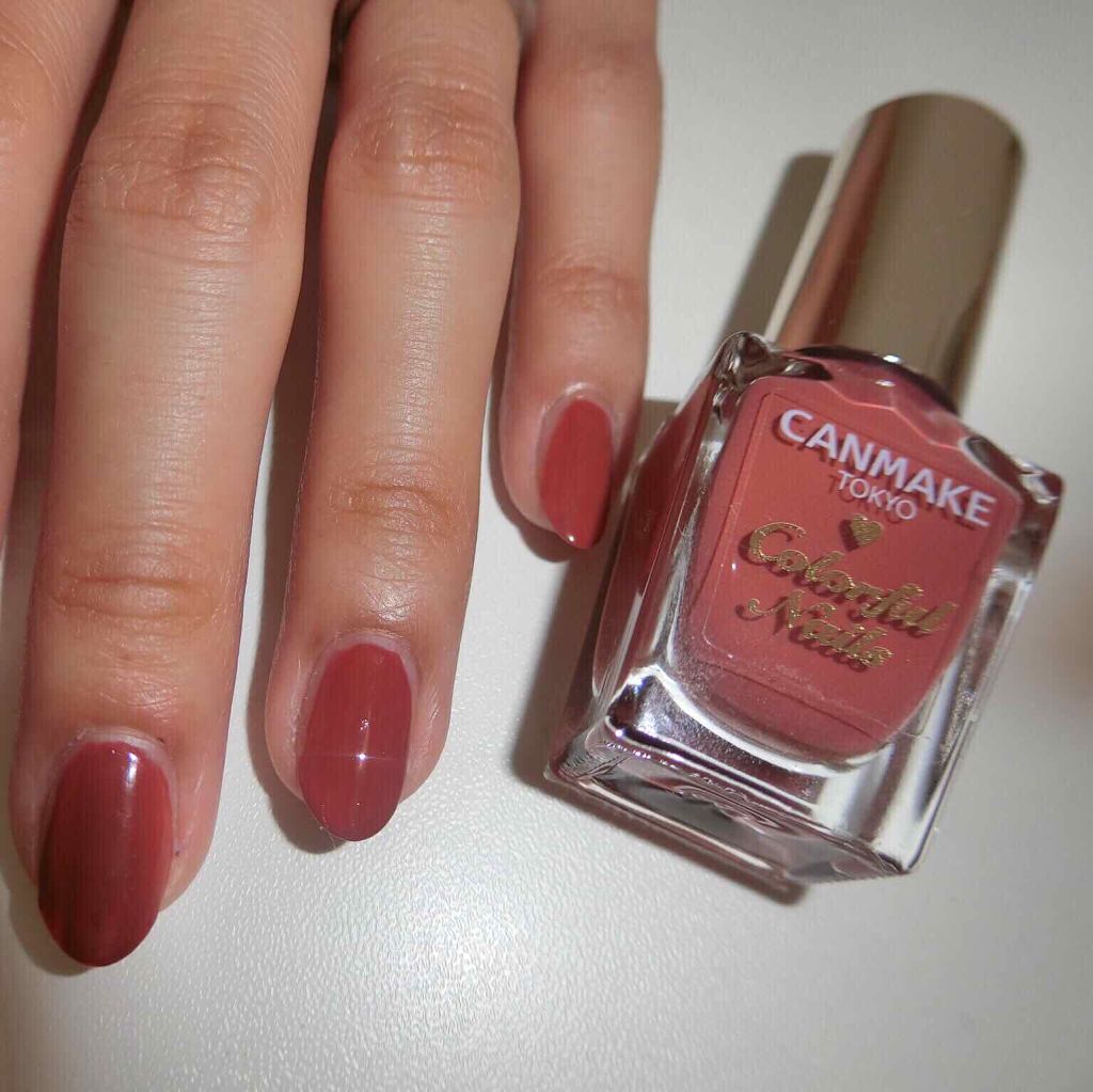 カラフルネイルズ/キャンメイク/マニキュアを使ったクチコミ（3枚目）