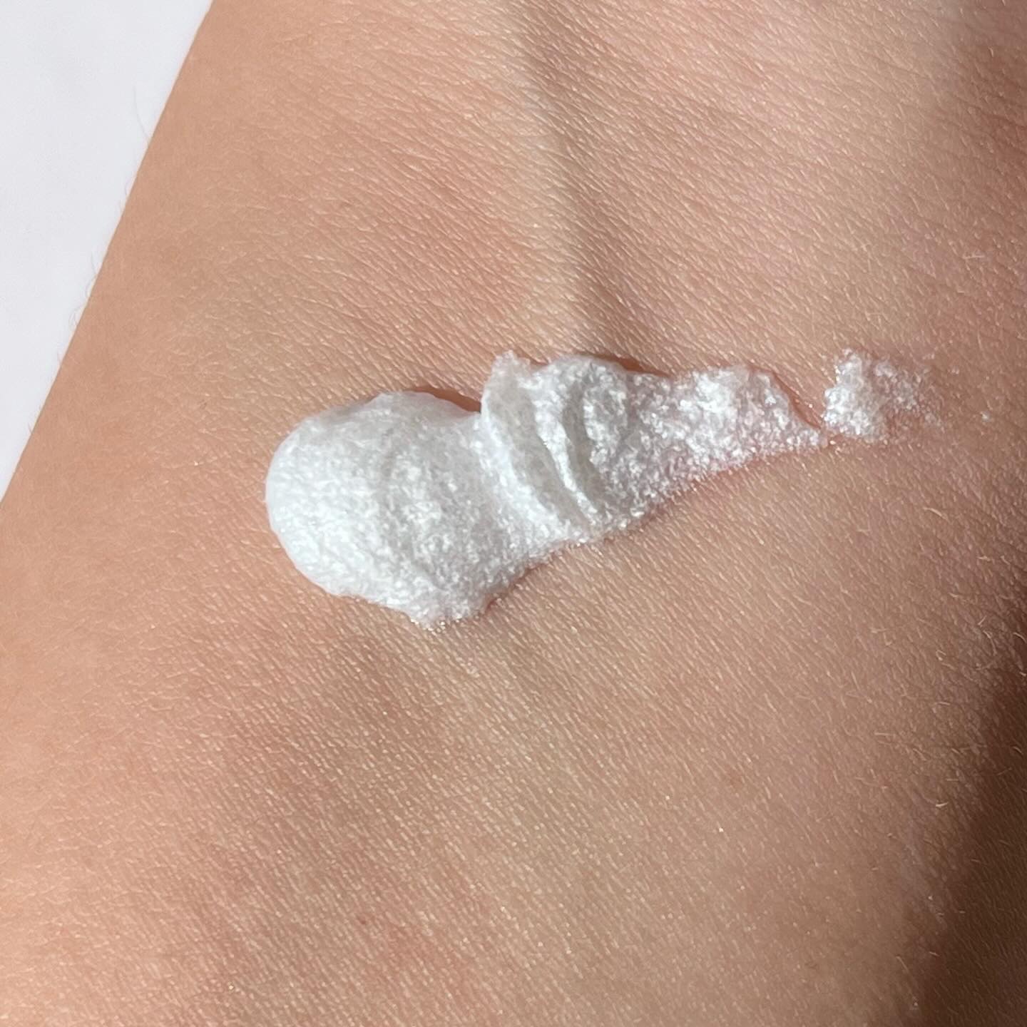 レッドラクトコラーゲンクレンジングオイル/MEDIPEEL/オイルクレンジングを使ったクチコミ（3枚目）