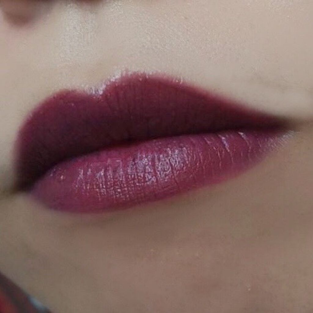 ルージュシグネチャー /ロレアル パリ/リップグロスを使ったクチコミ（2枚目）