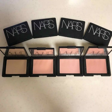 
NARS ブラッシュ
左からから
4024 Nico
4033 Sex Appeal
4062 Impassioned
4081 Behave

マットくすみピンクたち
4024はほぼ色つかない
チー