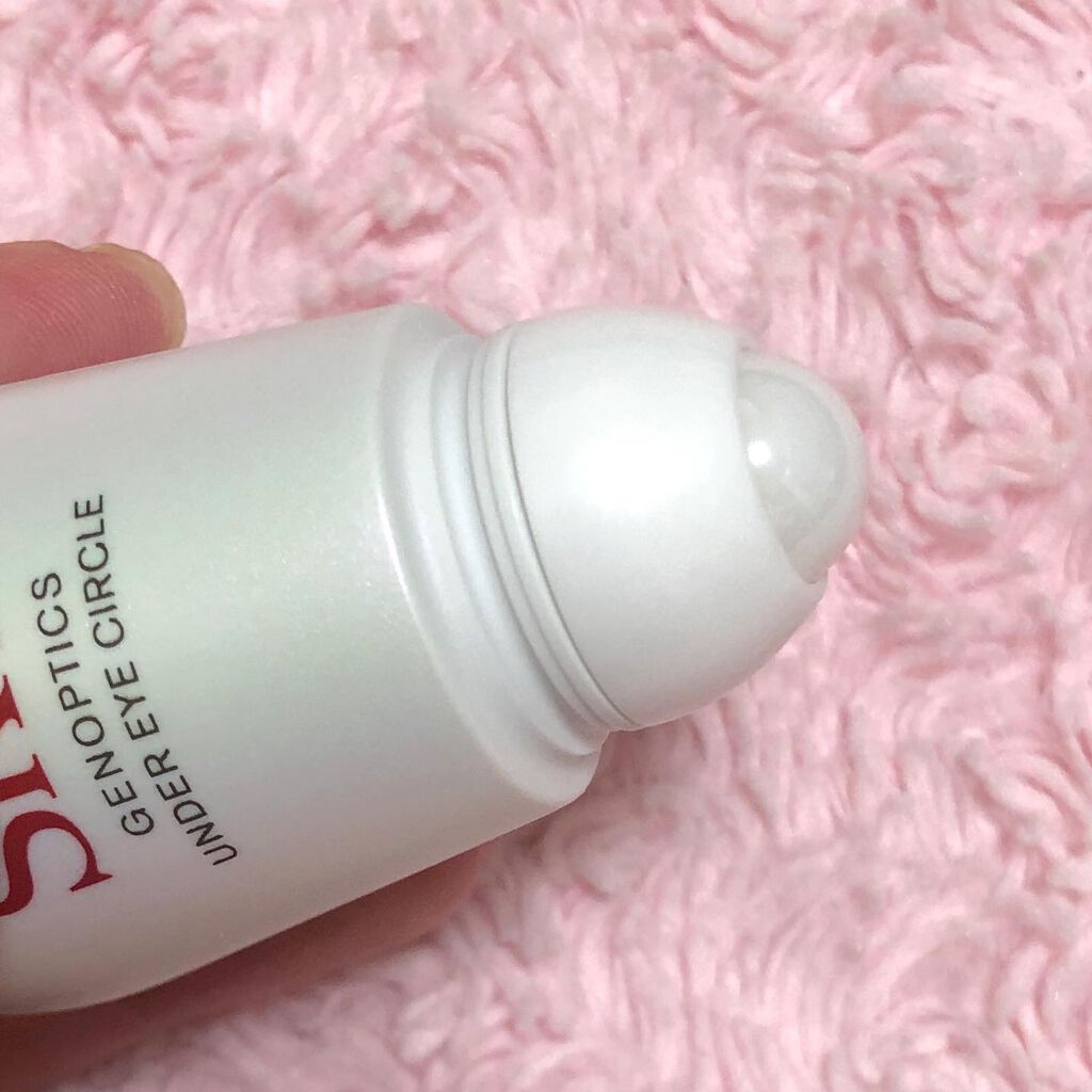 SK-II ジェノプティクス アンダー アイ サークルのクチコミ「#ジェノプティクスアンダーアイエッセンス
アプリケーターがローラーボールになっていて、ひんやり.....」（3枚目）