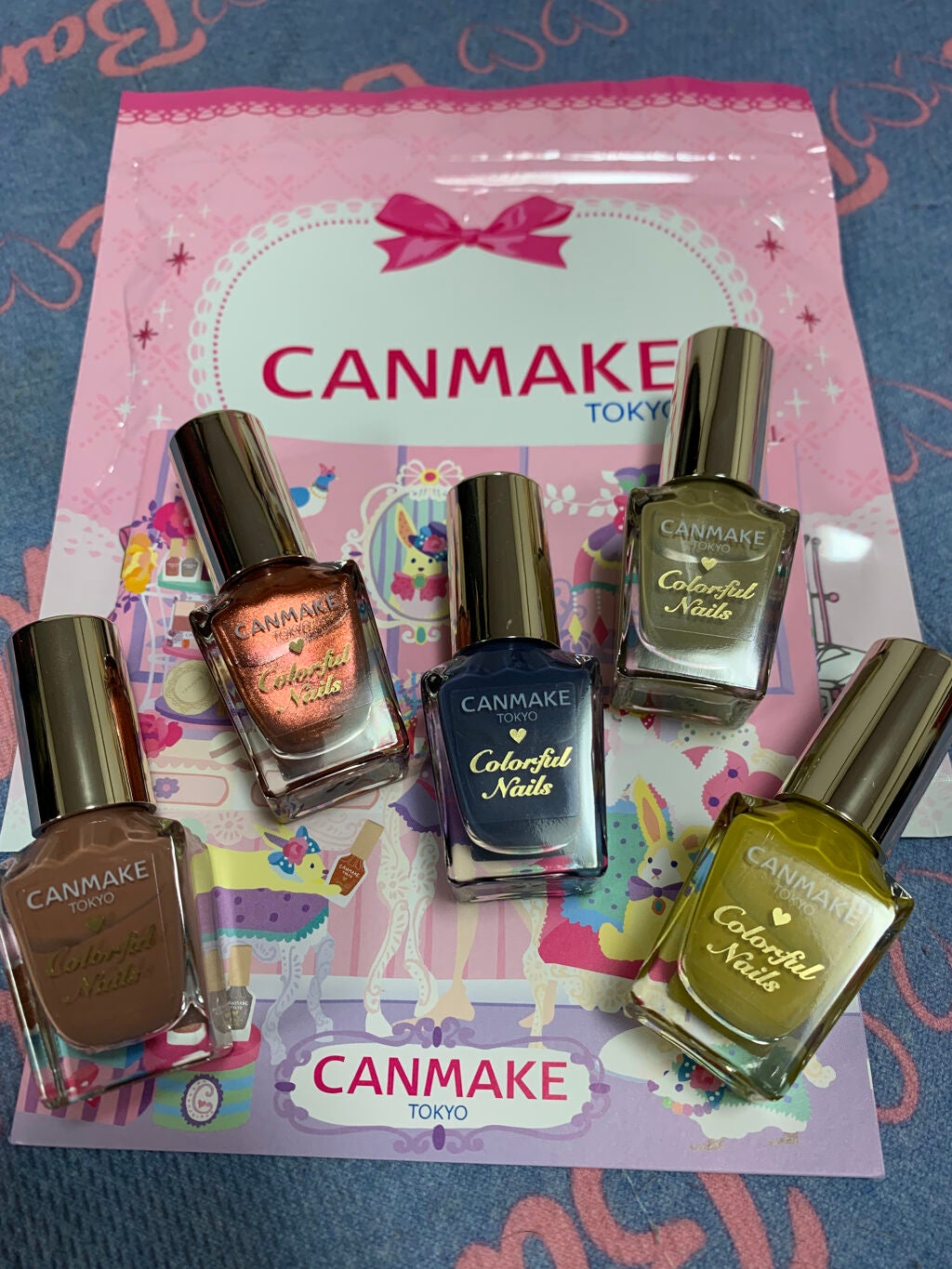 カラフルネイルズ/キャンメイク/マニキュアを使ったクチコミ(1枚目)